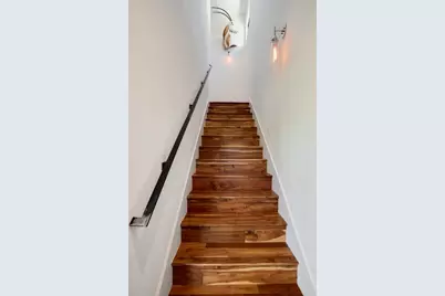 1009 E 12th Street, Austin, TX 78702 - Photo 13