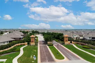 17900 Civorno Dr, Pflugerville, TX 78660 - Photo 29