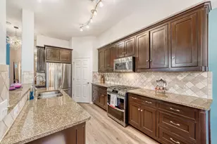 1009 Taulbee Ln, Austin, TX 78757 - Photo 5