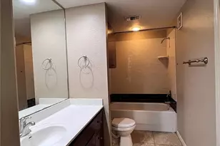 2505 San Gabriel St, Austin, TX 78705 - Photo 9