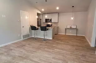 9404 Menchaca Rd, Austin, TX 78748 - Photo 7