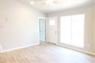 9404 Menchaca Rd, Austin, TX 78748 - Photo 9