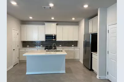 764 Long Run, Liberty Hill, TX 78642 - Photo 9