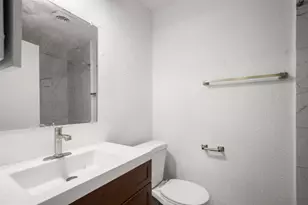 1317 Mckie Cove, Austin, TX 78752 - Photo 5