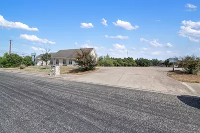 103 Thousand Oaks Boulevard, Georgetown, TX 78628 - Photo 1