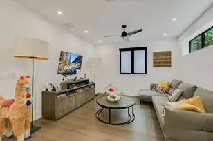 2004 Rue de Saint Tropez, Austin, TX 78746 - Photo 29