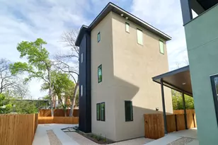 2818 E 22nd St, Austin, TX 78722 - Photo 27