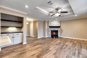 810 Vogel Dr, Lockhart, TX 78644 - Photo 7