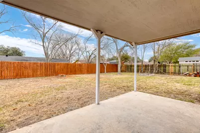 810 Vogel Drive, Lockhart, TX 78644 - Photo 21