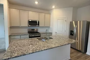 144 Woodbrook Dr, Georgetown, TX 78674 - Photo 5