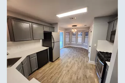 201 Quail Circle, Hutto, TX 78634 - Photo 5