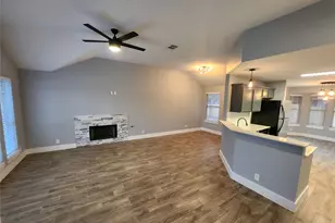 201 Quail Cir, Hutto, TX 78634 - Photo 3