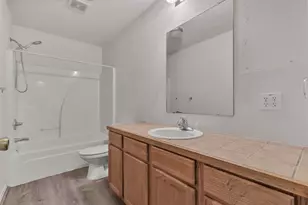 112 G Sandstone Dr, Jarrell, TX 76537 - Photo 15