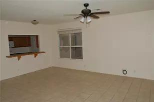 112 G Sandstone Dr, Jarrell, TX 76537 - Photo 7