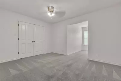 112 G Sandstone Drive #G, Jarrell, TX 76537 - Photo 13