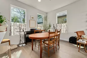 913 Valdez St, Austin, TX 78741 - Photo 29