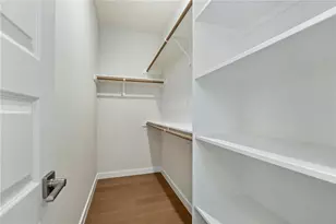 913 Valdez St, Austin, TX 78741 - Photo 17