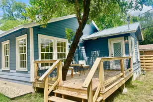 4406A Airport Blvd, Austin, TX 78722 - Photo 3