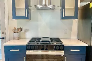 4406A Airport Blvd, Austin, TX 78722 - Photo 5