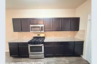 225 Cibolo Creek Drive, Kyle, TX 78640 - Photo 11