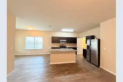 225 Cibolo Creek Drive, Kyle, TX 78640 - Photo 5