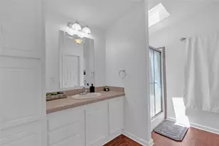 313 Rolling Meadows Ln, Kyle, TX 78640 - Photo 15