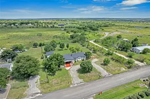 313 Rolling Meadows Ln, Kyle, TX 78640 - Photo 21