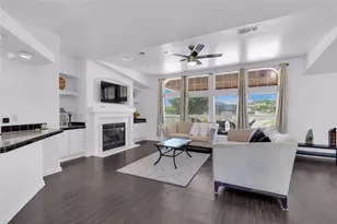 313 Rolling Meadows Ln, Kyle, TX 78640 - Photo 3