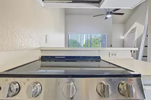 601 Nelray Blvd, Austin, TX 78751 - Photo 15