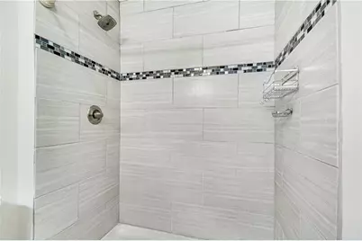 108 E Skyview Road, Austin, TX 78752 - Photo 17