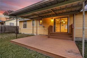 108 E Skyview Rd, Austin, TX 78752 - Photo 21