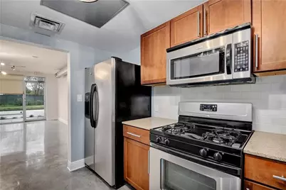 1601 E Cesar Chavez Street #102, Austin, TX 78702 - Photo 7