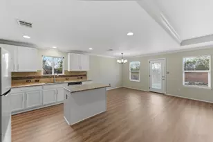 6605 Adair Dr, Austin, TX 78754 - Photo 7