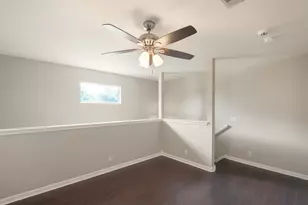 3003 Meadow Ln, Taylor, TX 76574 - Photo 15