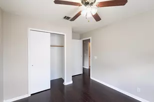 3003 Meadow Ln, Taylor, TX 76574 - Photo 21