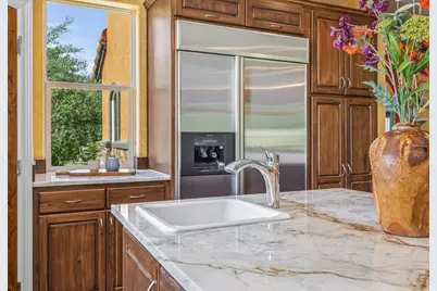 23802 Oscar Road, Spicewood, TX 78669 - Photo 15