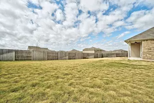 174 Silktassel Way, Buda, TX 78610 - Photo 19