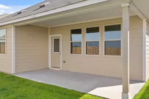 125 Arlington Park Loop, Hutto, TX 78634 - Photo 31