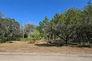 625 Dogwood Ln, Cottonwood Shores, TX 78657 - Photo 1