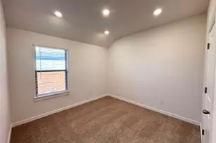 415 Salamander St, San Marcos, TX 78666 - Photo 3