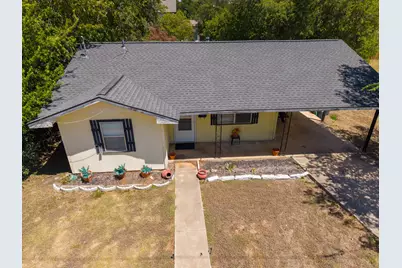 407 W 3rd Street, Georgetown, TX 78626 - Photo 9