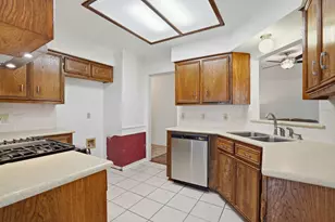 306 Woodstone Dr, Georgetown, TX 78628 - Photo 15