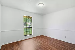 306 Woodstone Dr, Georgetown, TX 78628 - Photo 25