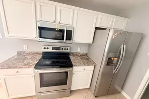 12900 James Madison St, Manor, TX 78653 - Photo 11