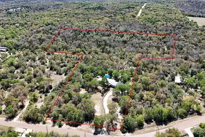 541 Hidden Oaks Drive, Elgin, TX 78621 - Photo 39