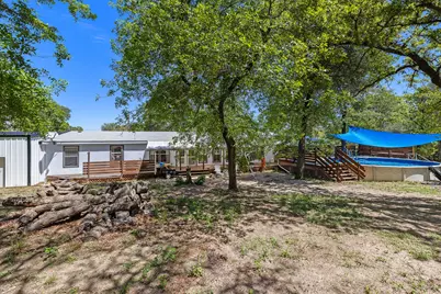 541 Hidden Oaks Drive, Elgin, TX 78621 - Photo 35