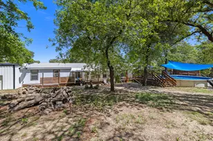 541 Hidden Oaks Dr, Elgin, TX 78621 - Photo 35