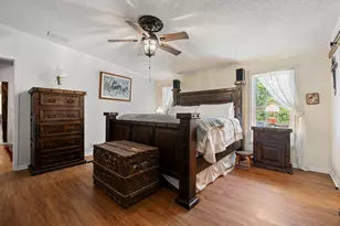 541 Hidden Oaks Dr, Elgin, TX 78621 - Photo 19