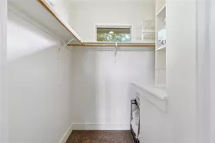 2202 Willow St, Austin, TX 78702 - Photo 11