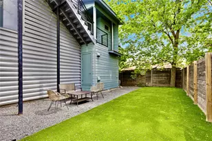 2202 Willow St, Austin, TX 78702 - Photo 17